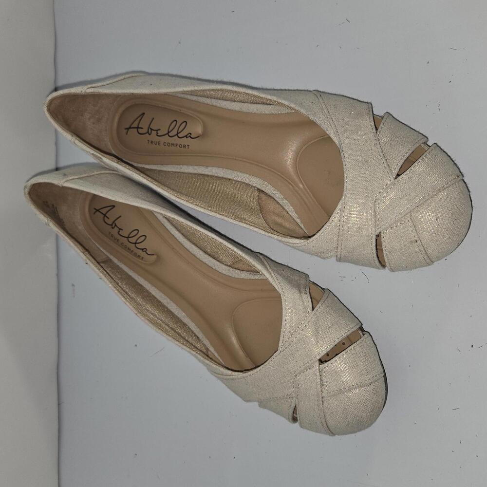 0227 Abella Fee True Comfort Women's Slip-On‎ Beige low Wedge Shoes Size 8.5M